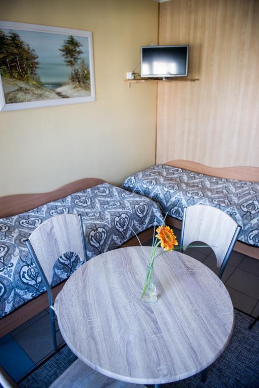 Eiva Hostel Marijampole Ngoại thất bức ảnh