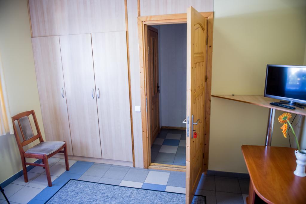 Eiva Hostel Marijampole Ngoại thất bức ảnh