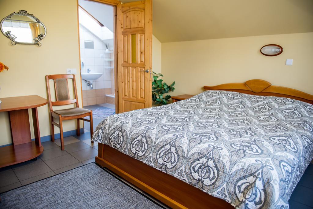 Eiva Hostel Marijampole Ngoại thất bức ảnh